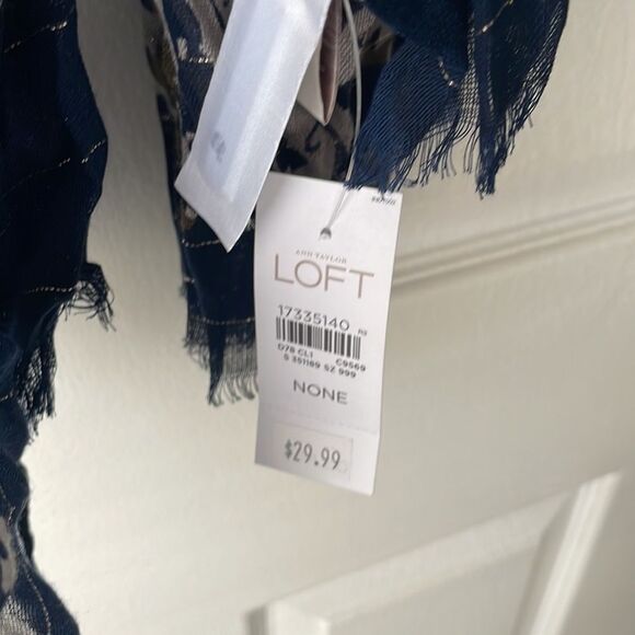 Loft Patterned Scarf - NWT - Picture 2 of 3